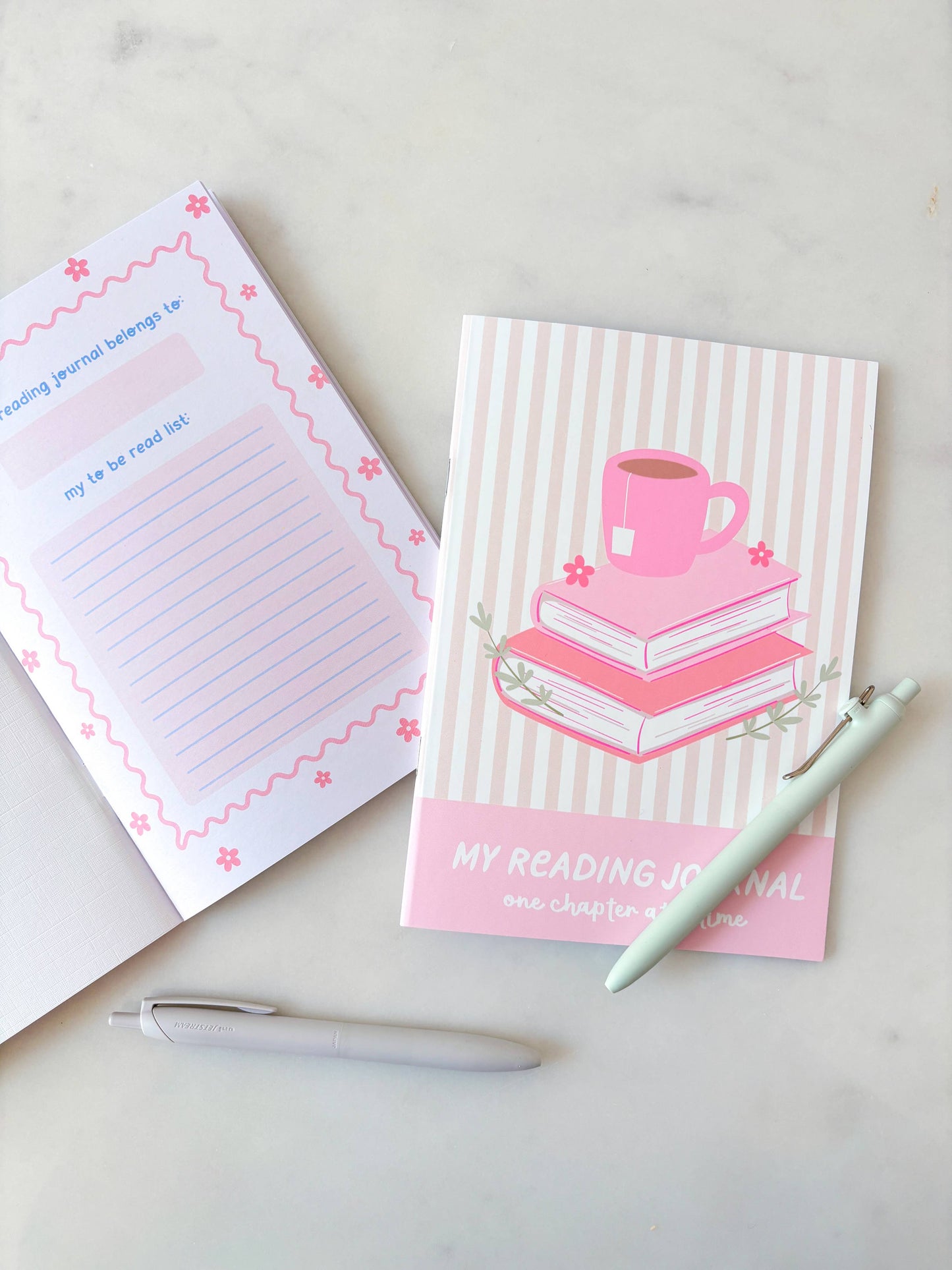 Fleurs on Sunday -  My Reading Journal | A5 Book Review Notebook