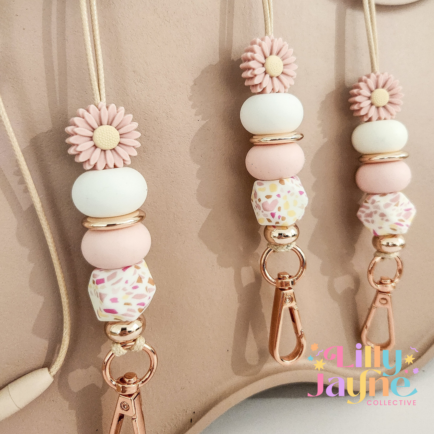 Dusty Pink Daisy Beaded Lanyard