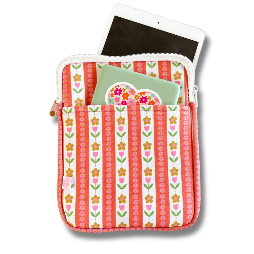 Ellē Nicole E-reader / Tablet Sleeve / Book Sleeve - Tulip Stripes by Ellē Nicole