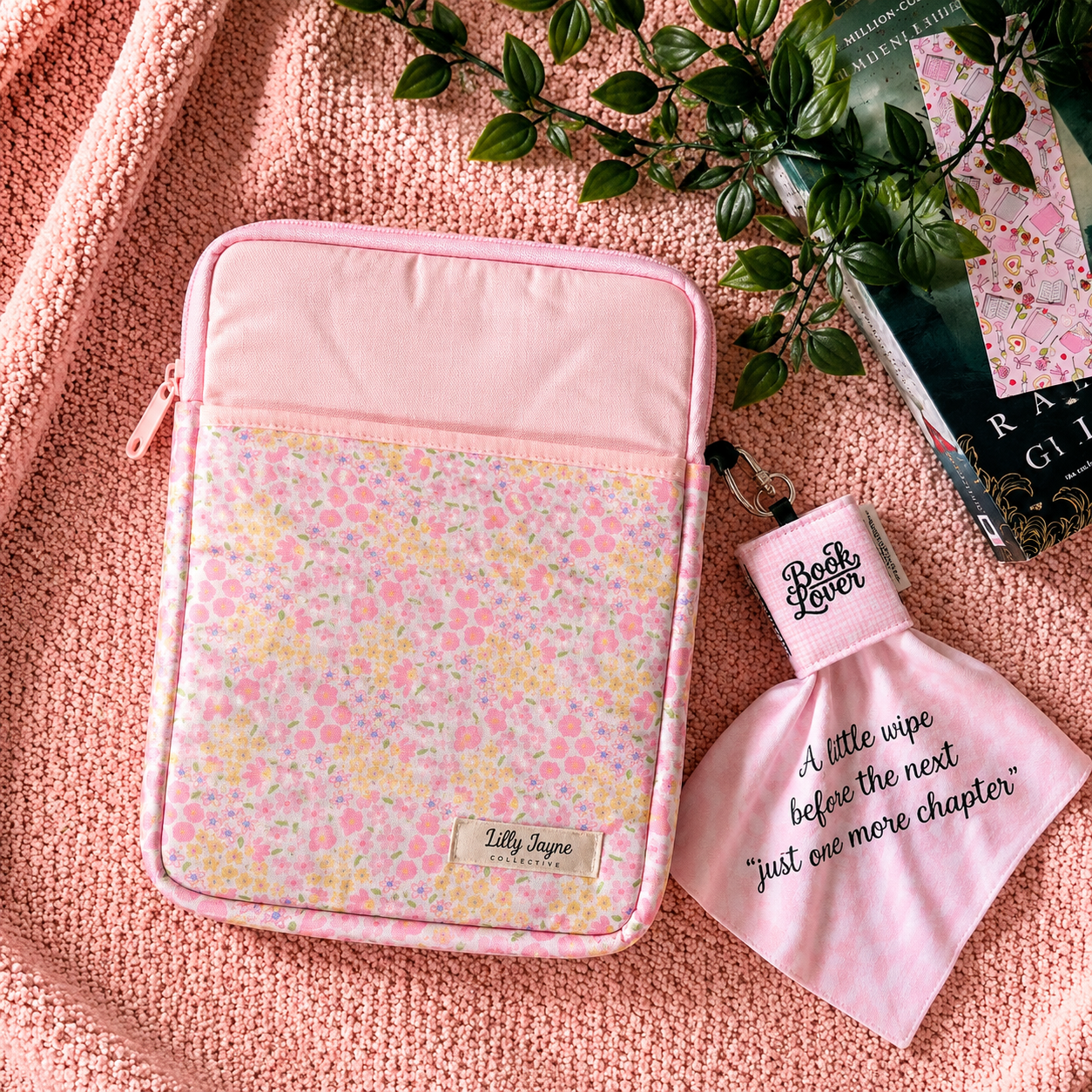 E-reader / Tablet Sleeve / Case / Book Sleeve - Pastel Petal