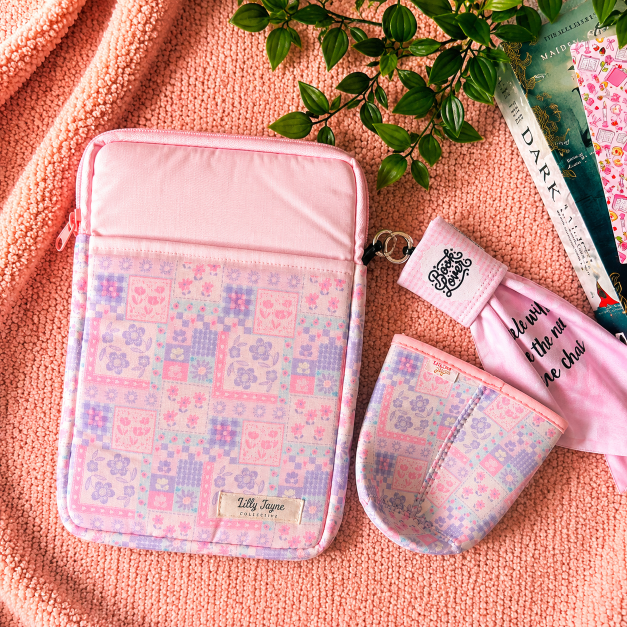E-reader / Tablet Sleeve / Case / Book Sleeve - Purple Patch