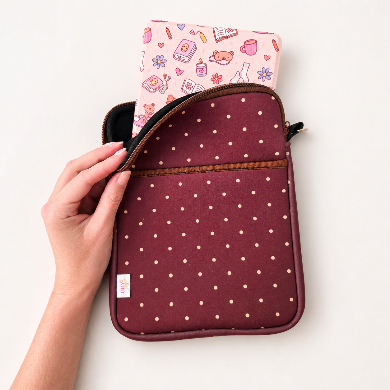 E-reader / Tablet Sleeve / Case / Book Sleeve - Brown Polka Dot