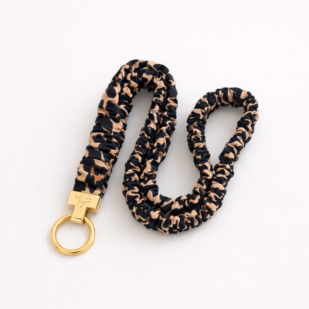 Leopard Print Scrunchie Lanyard – Stretchy & Cute (49cm + Stretch)