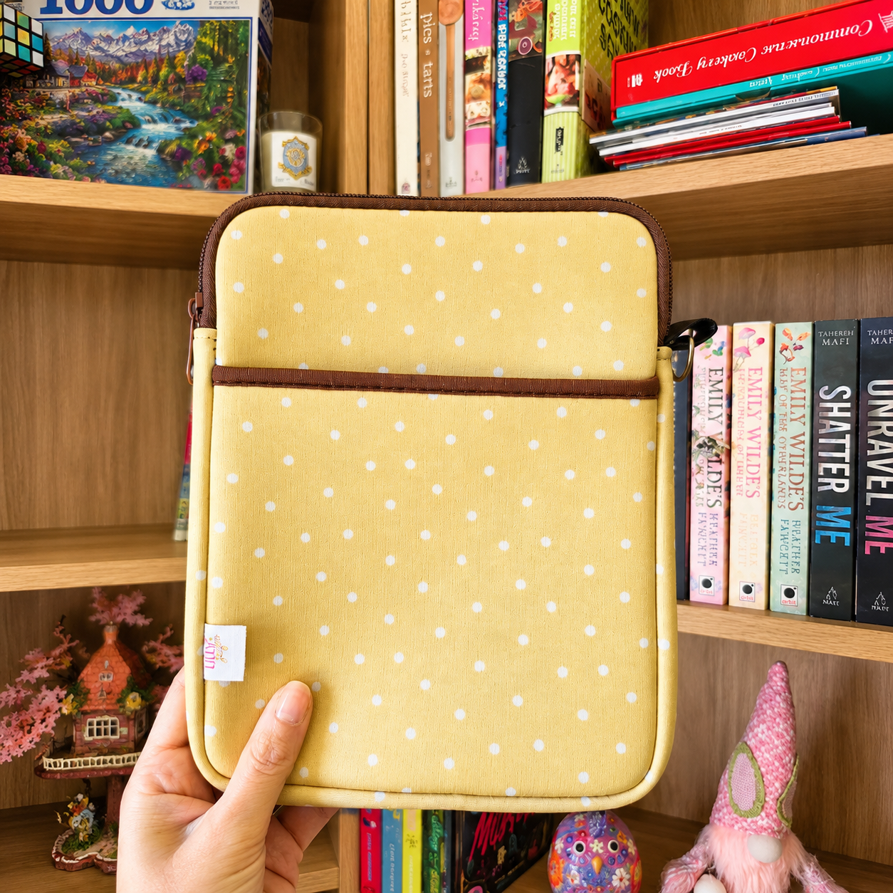 E-reader / Tablet Sleeve / Case / Book Sleeve - Yellow Polka Dot