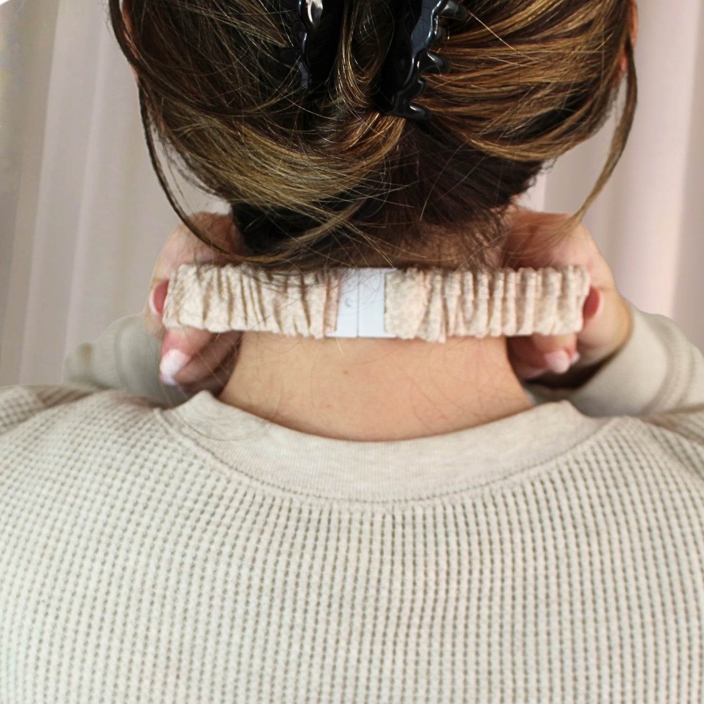 (Cosmetically Imperfect) Beige Petal - Scrunchie Lanyard – Stretchy, Safe & Cute (49cm + Stretch)