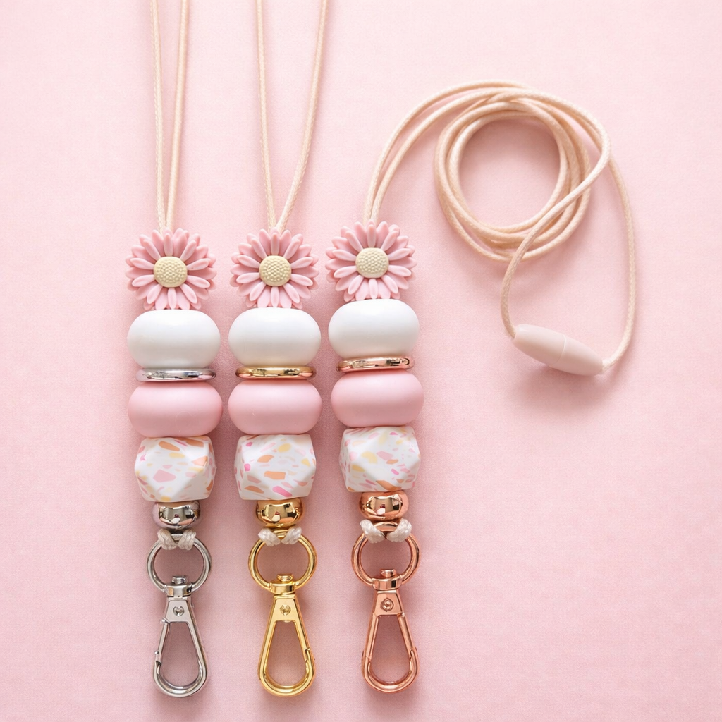 Dusty Pink Daisy Beaded Lanyard