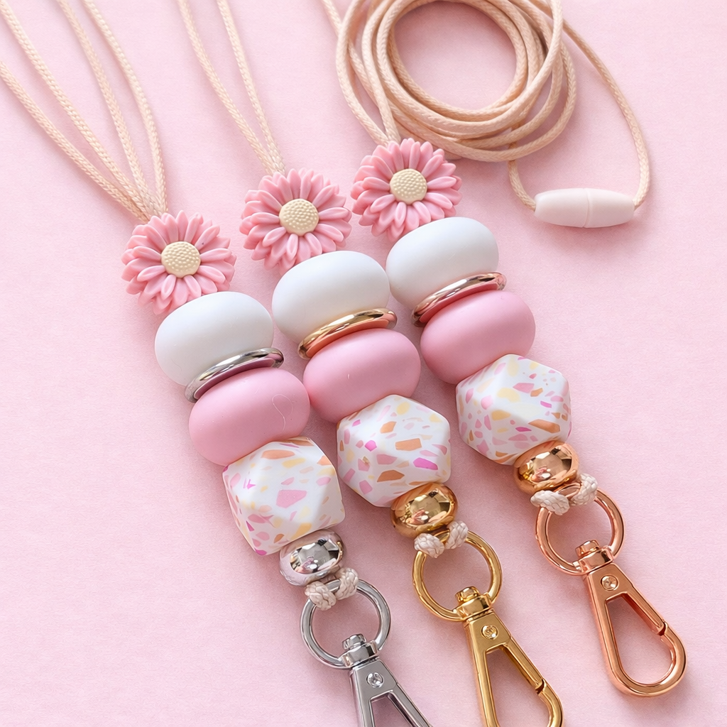 Dusty Pink Daisy Beaded Lanyard